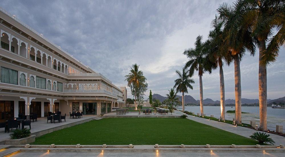 Hotel Lakend Udaipur Exterior photo