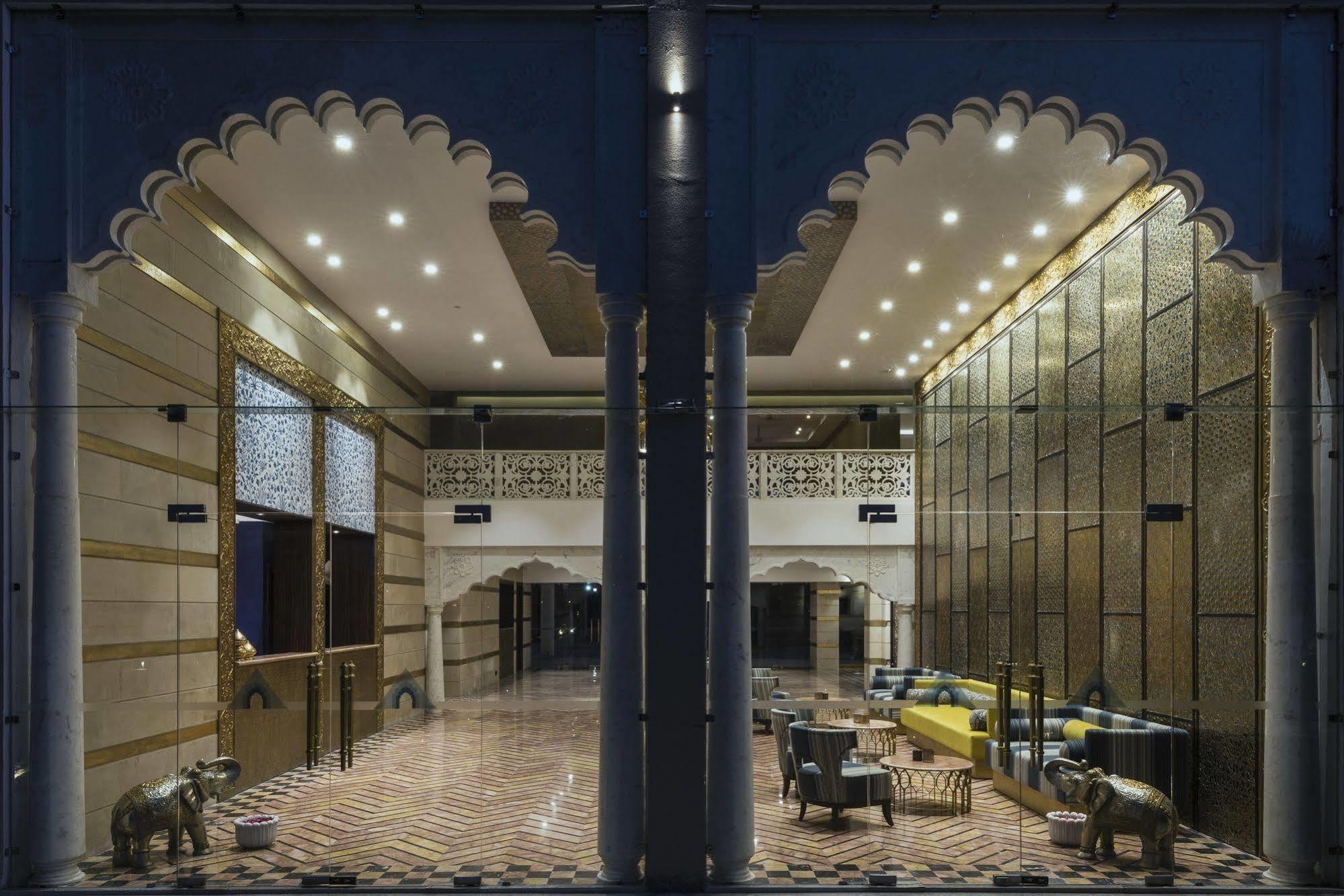 Hotel Lakend Udaipur Exterior photo