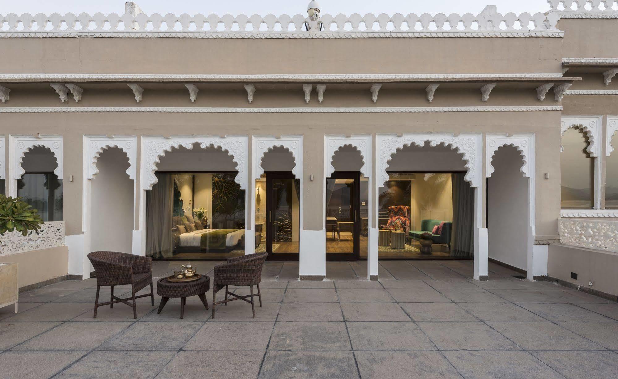 Hotel Lakend Udaipur Exterior photo