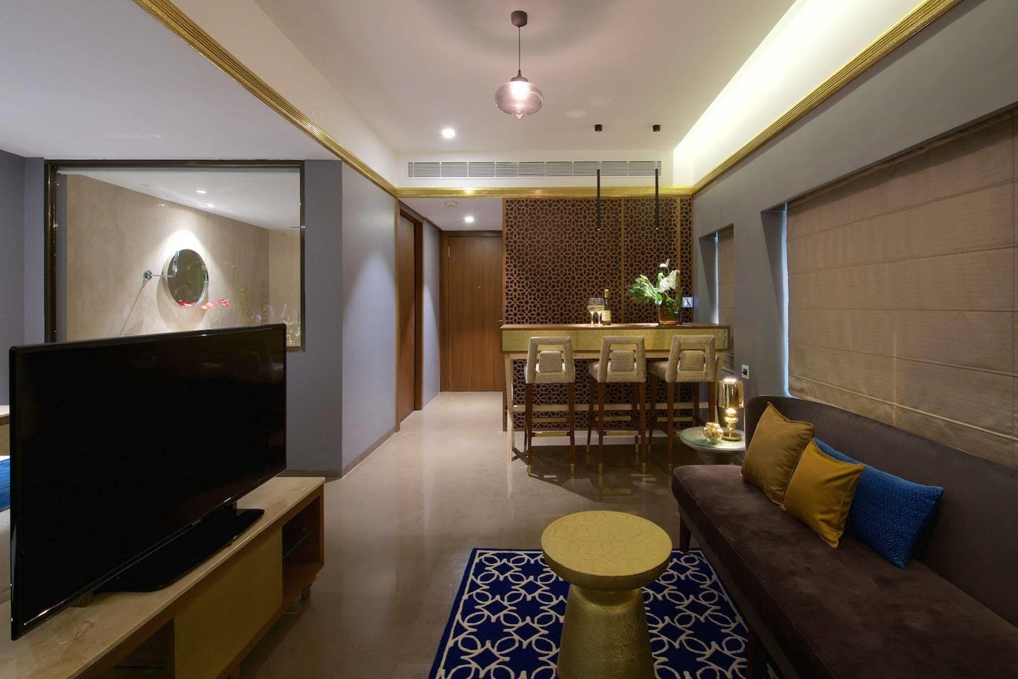 Hotel Lakend Udaipur Exterior photo